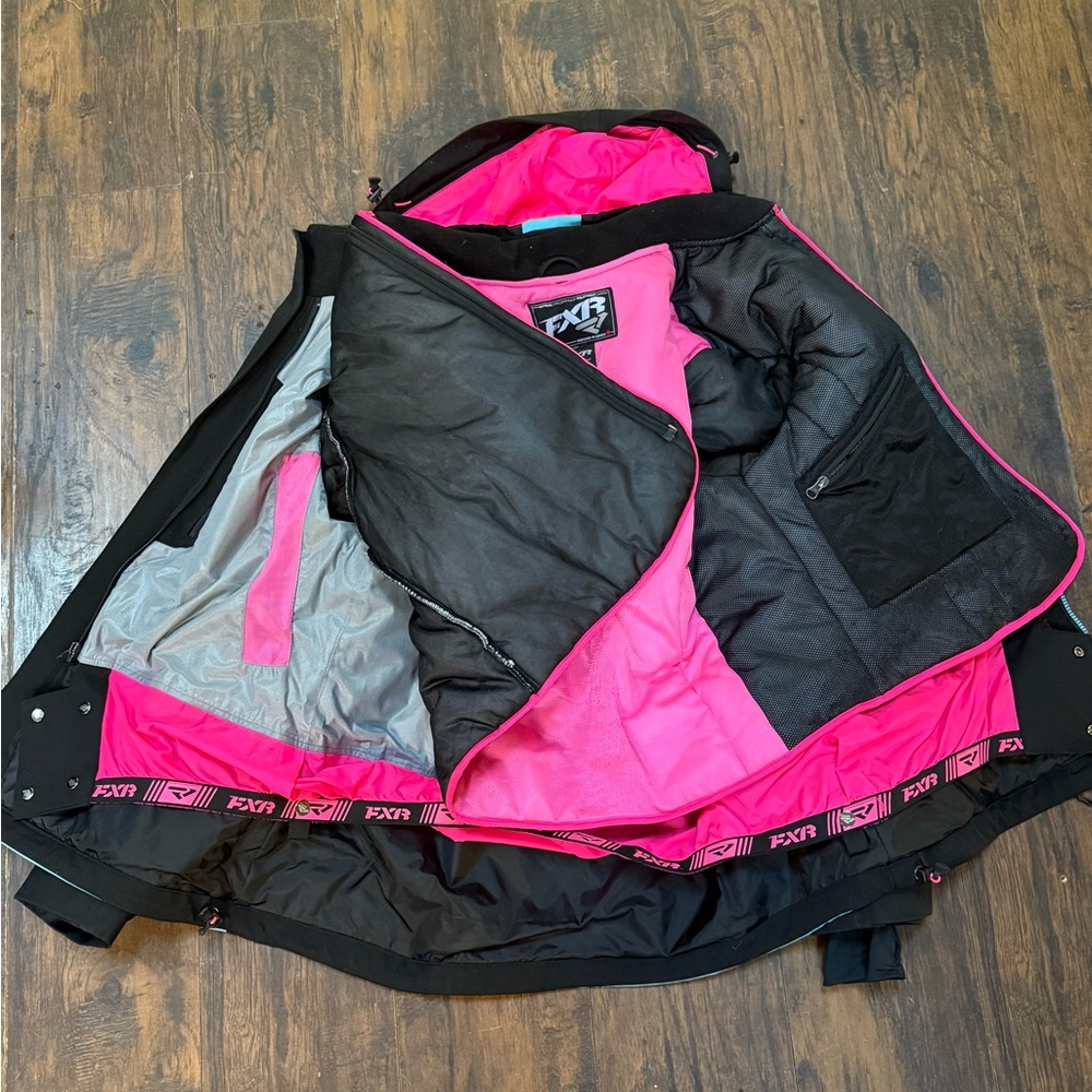 Women’s FXR Snowmobile Ranger Jacket - Picture 6 of 6
